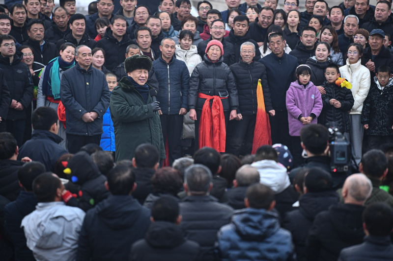 习近平春节前夕赴山西探望慰问下层干部群众 向天下各族人民致以优美的新春祝福 -  mg不朽情缘