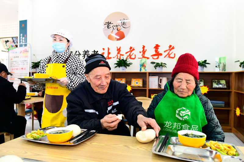 又乘春风浩荡时——习近平总书记同天下两会代表委员共商国是十年岁实 -  mg不朽情缘