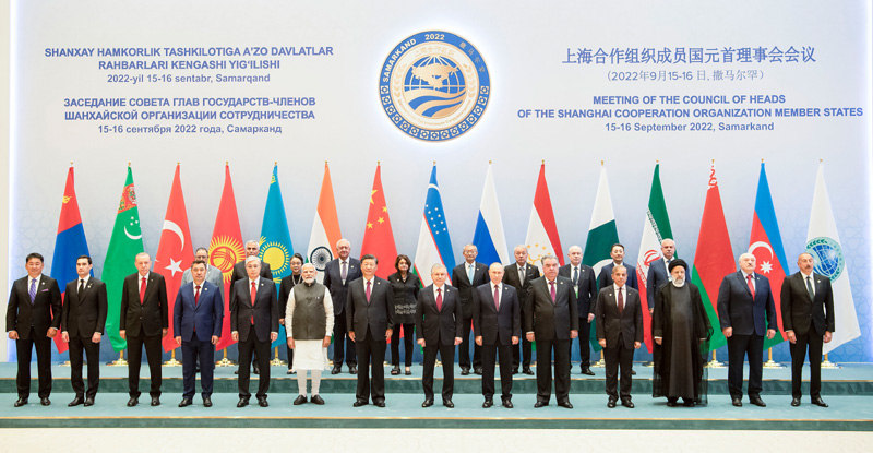 习近平出席上海相助组织成员国元首理事会第二十二次聚会并揭晓主要讲话 -  mg不朽情缘