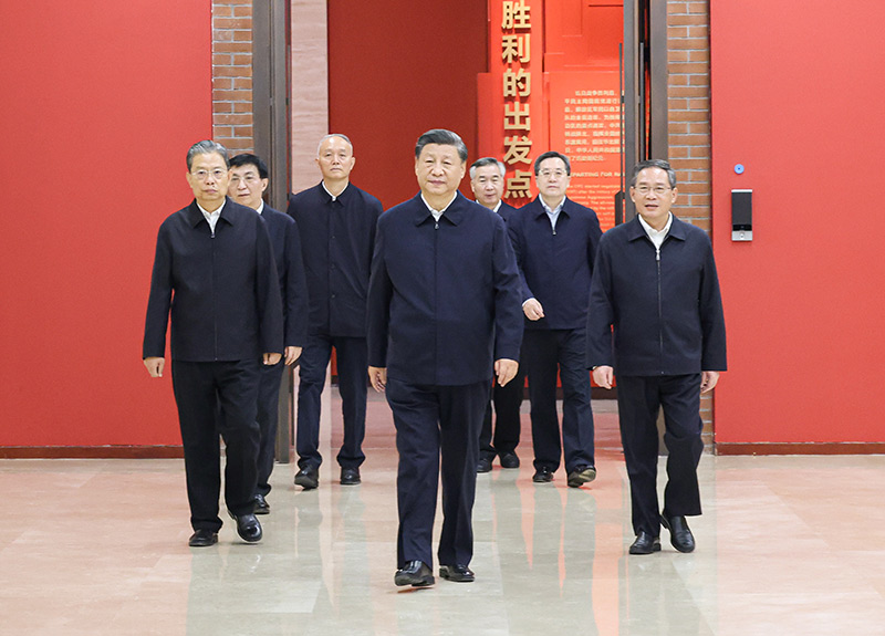 习近平瞻仰延安革命纪念地：弘扬伟大建党精神和延安精神 为实现党的二十大提出的目的使命而团结斗争 -  mg不朽情缘